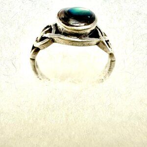 Celtic with Abalon Sterling Silver Stamped 925 Ring Size 8